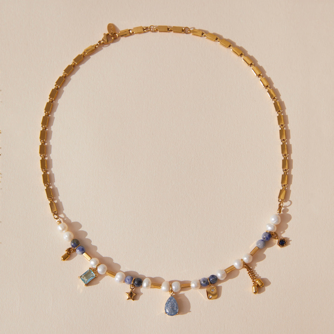 Blue Current Pearl Necklace