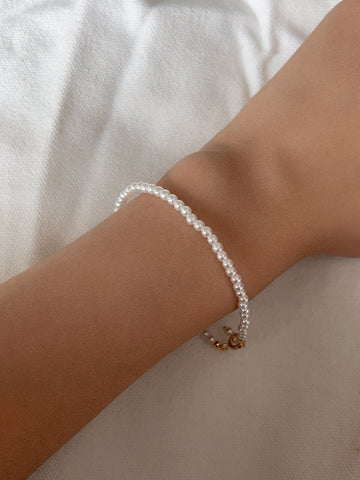 Destiny Shell Pearl Bracelet