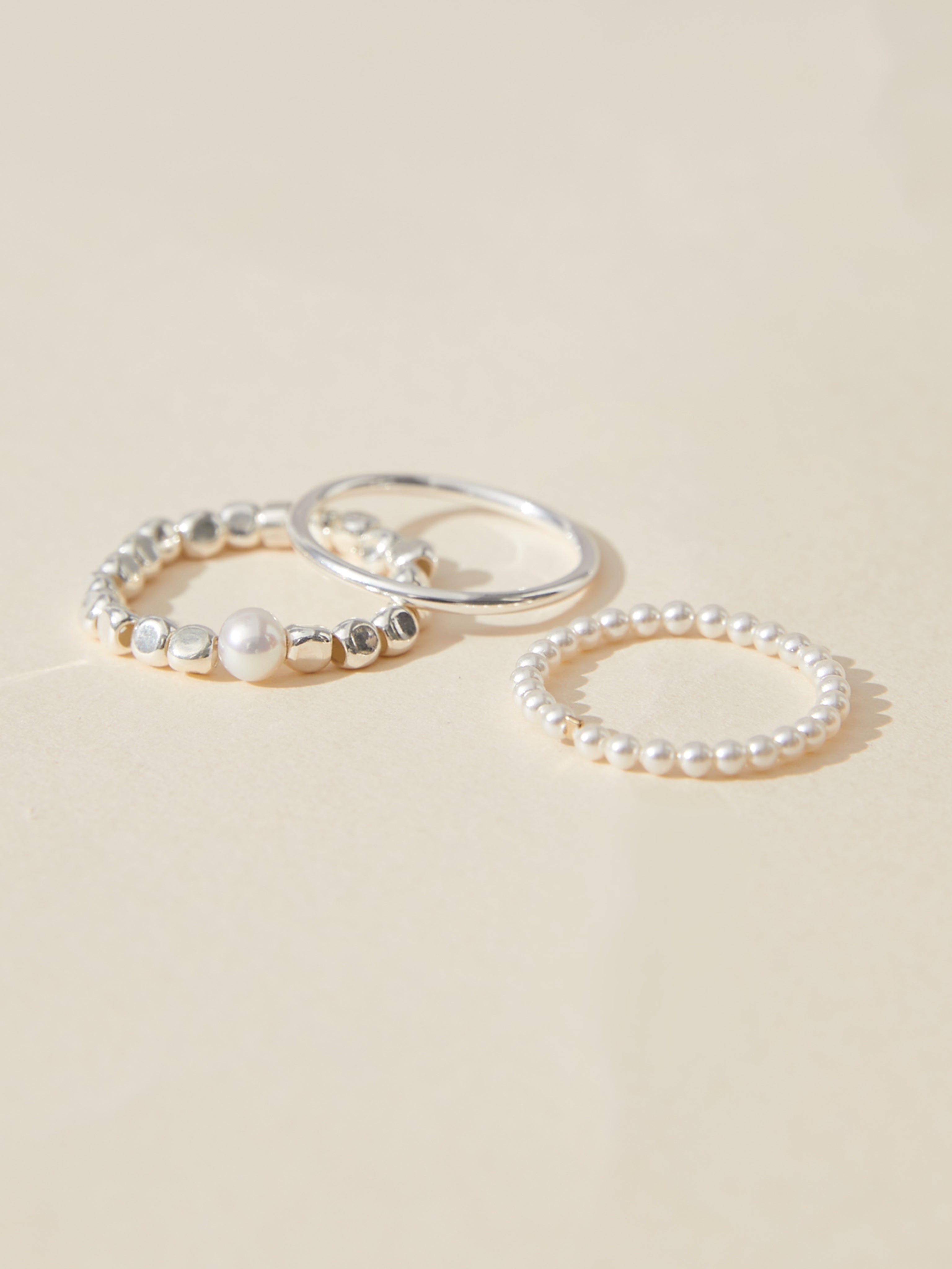 Liza Silver Ring, pearl beaded ring and classic silver ring