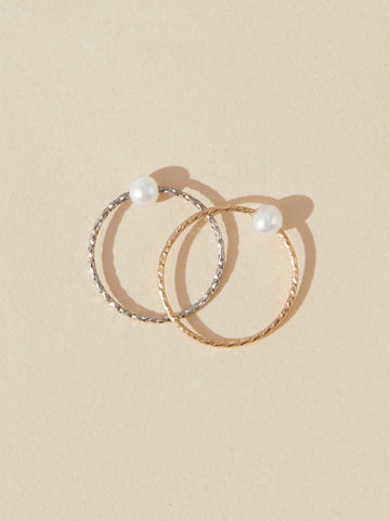 gold-plated and silver Single Pearl Ring